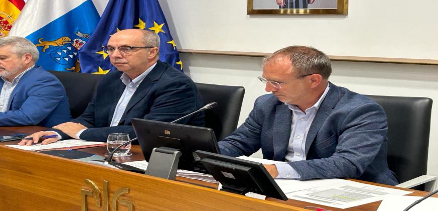 El Cabildo avanza en la instalación del bombeo en la boca oeste del túnel de trasvase hacia varios depósitos del Valle 