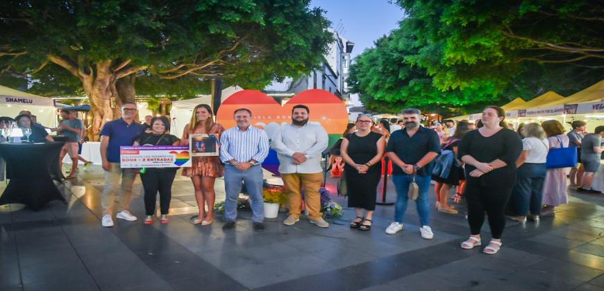 ‘Calzados Las Magnolias’ gana el concurso de escaparates del Isla Bonita Love Festival 2024  