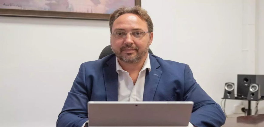 El Cabildo destina medio millón de euros para fomentar la instalación de sistemas fotovoltaicos 