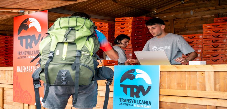 Últimos días para sumarse al voluntariado de Transvulcania adidas TERREX