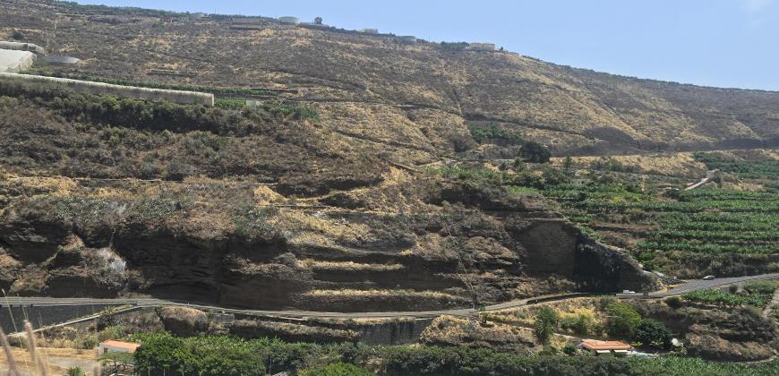 El Cabildo actúa de emergencia en la seguridad de la LP-1 en su tramo del barranco de Las Angustias