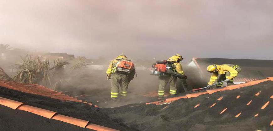 El Cabildo reconoce a la asociación medioambiental de voluntarios SinSuela en los Premios Insulares 2026