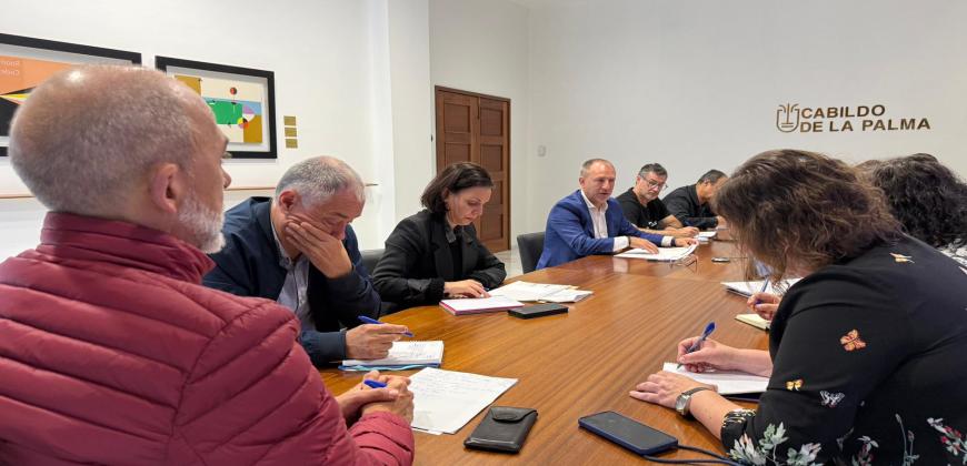 Redacción de las bases de ayudas para hacer frente a la crisis de Oriente Medio