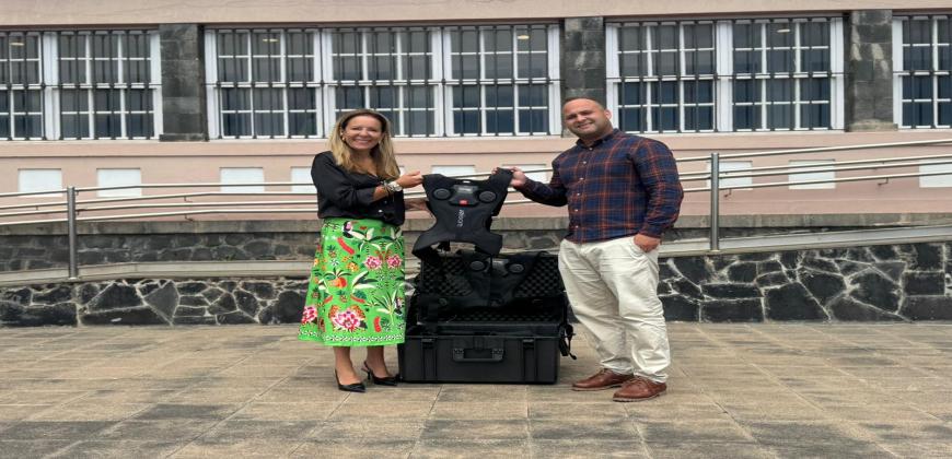 El Cabildo de La Palma fomenta la inclusión en eventos culturales con la entrega de mochilas sensitivas a Indispal