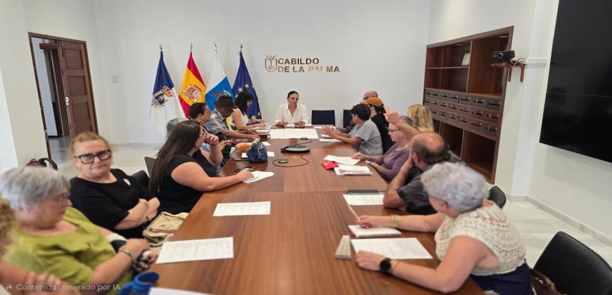 El Cabildo de La Palma implica al sector artesano en la organización de la XXXVII Feria Insular de Artesanía y Alimentación