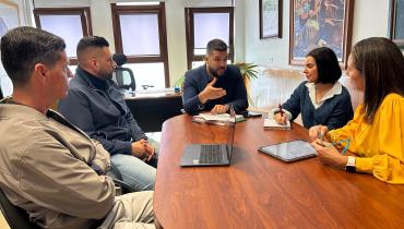 Reunión sobre el transporte insular con el Gobierno de Canarias.